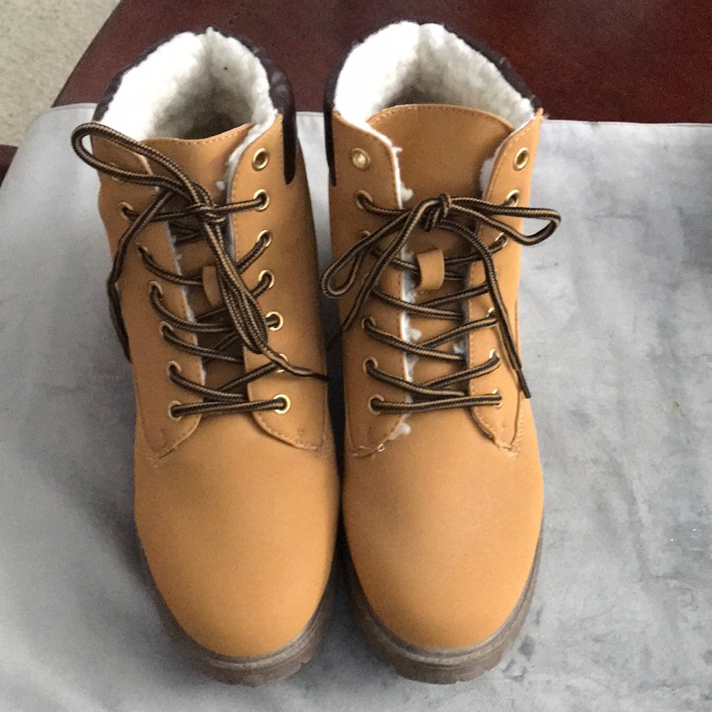 Cutest hiking boot ever, new without tags .